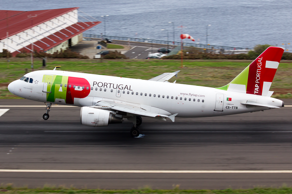 CS-TTB (755) 1997 Airbus A319-111