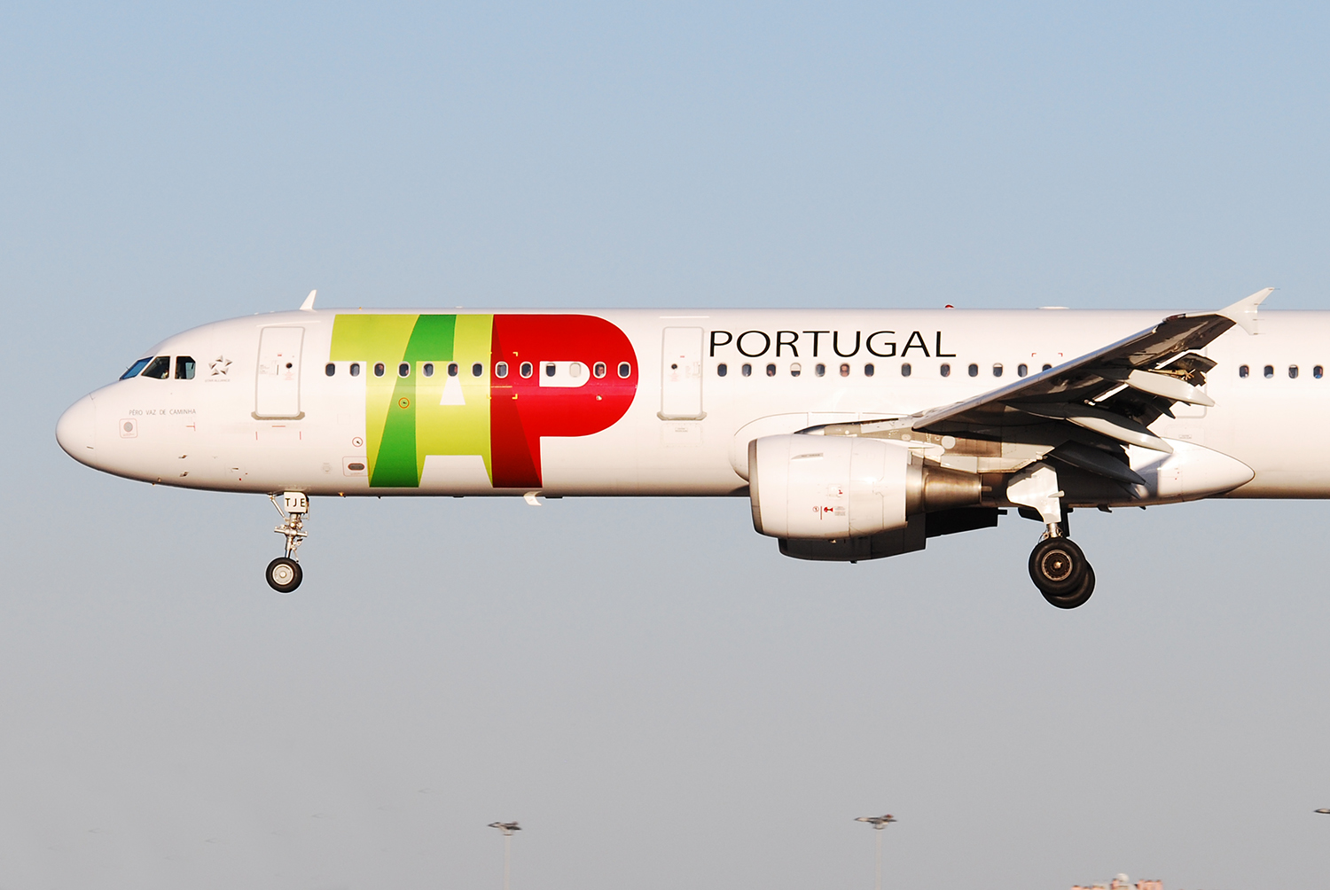CS-TJE (1307) 2000 Airbus A321-211