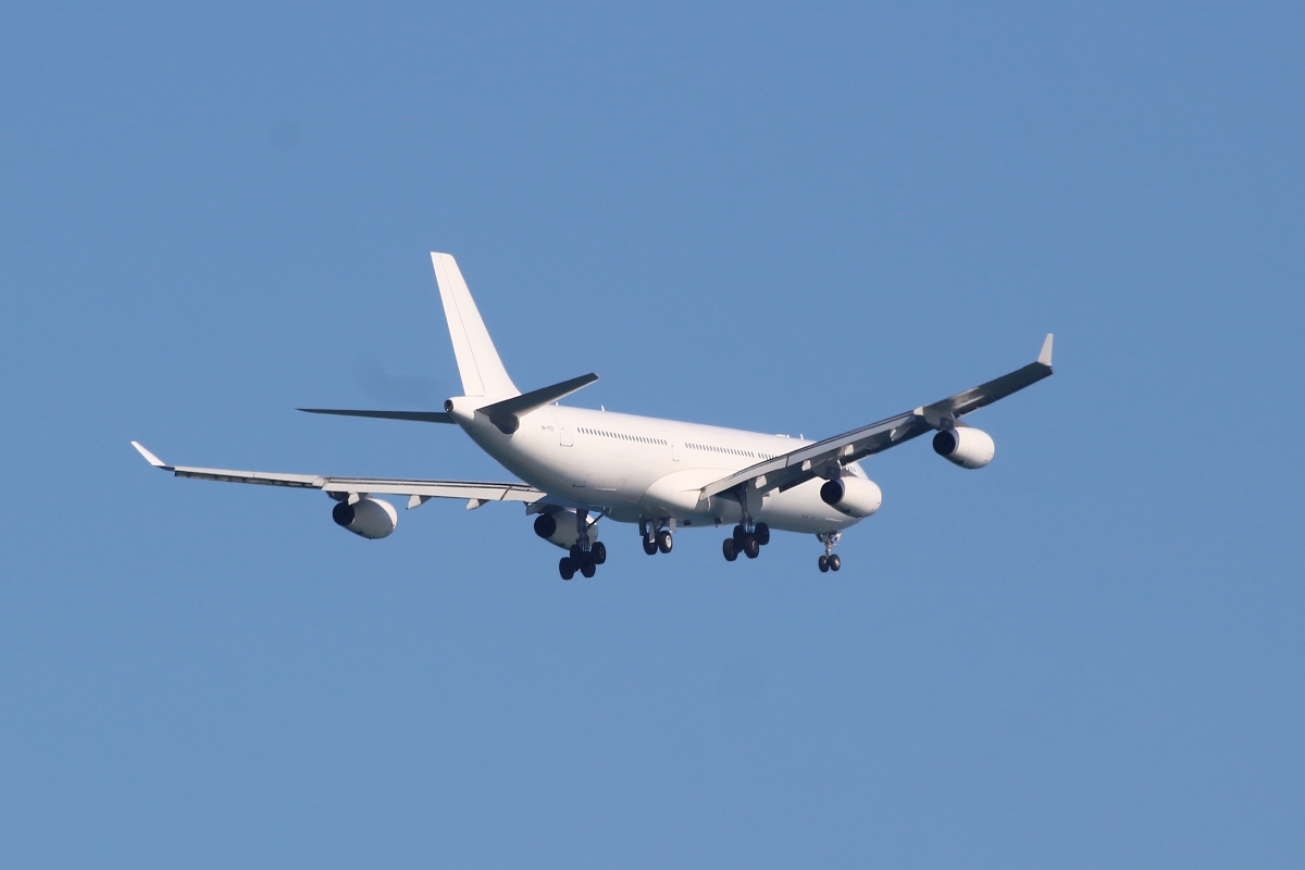 9H-FOX (185) 1997 Airbus A340-313
