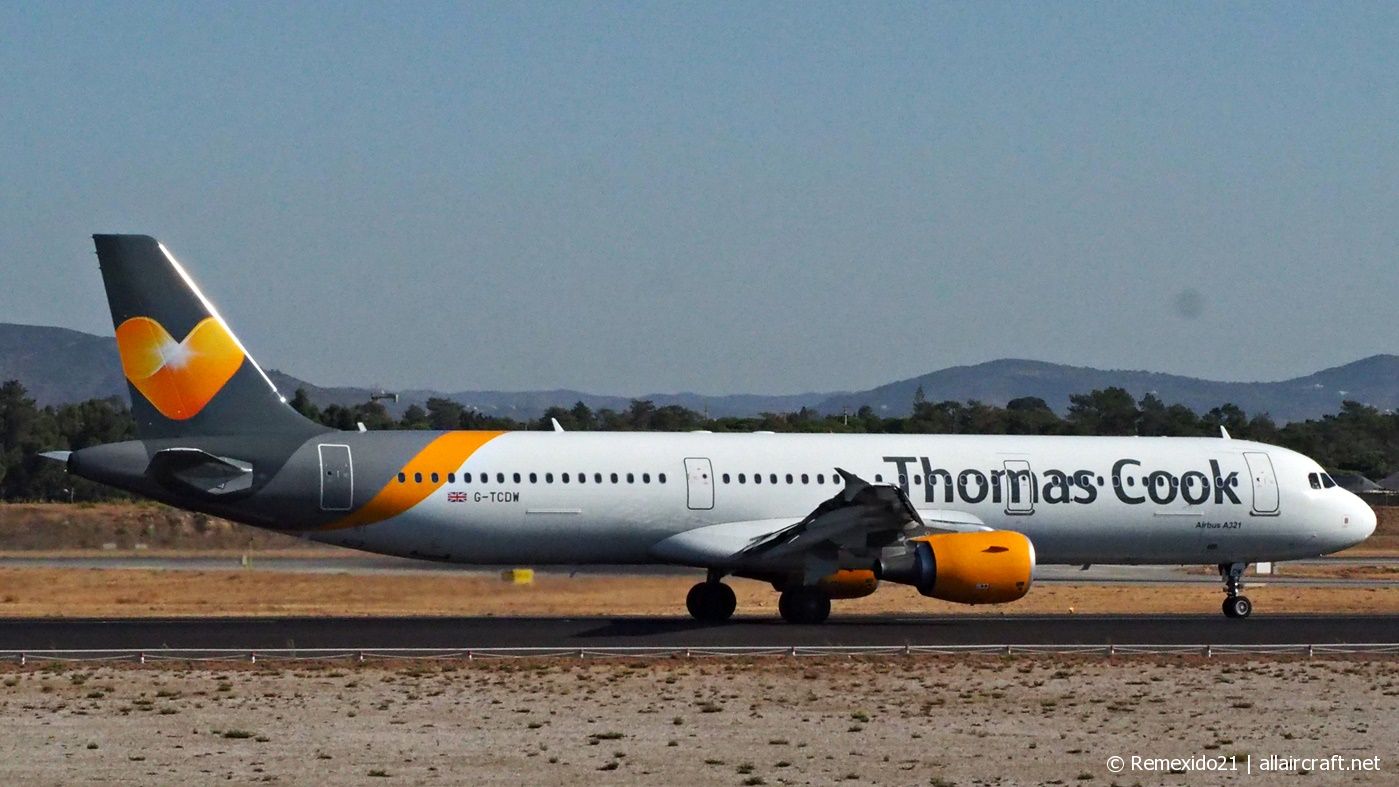 G-TCDW (1921) 2003 Airbus A321-211