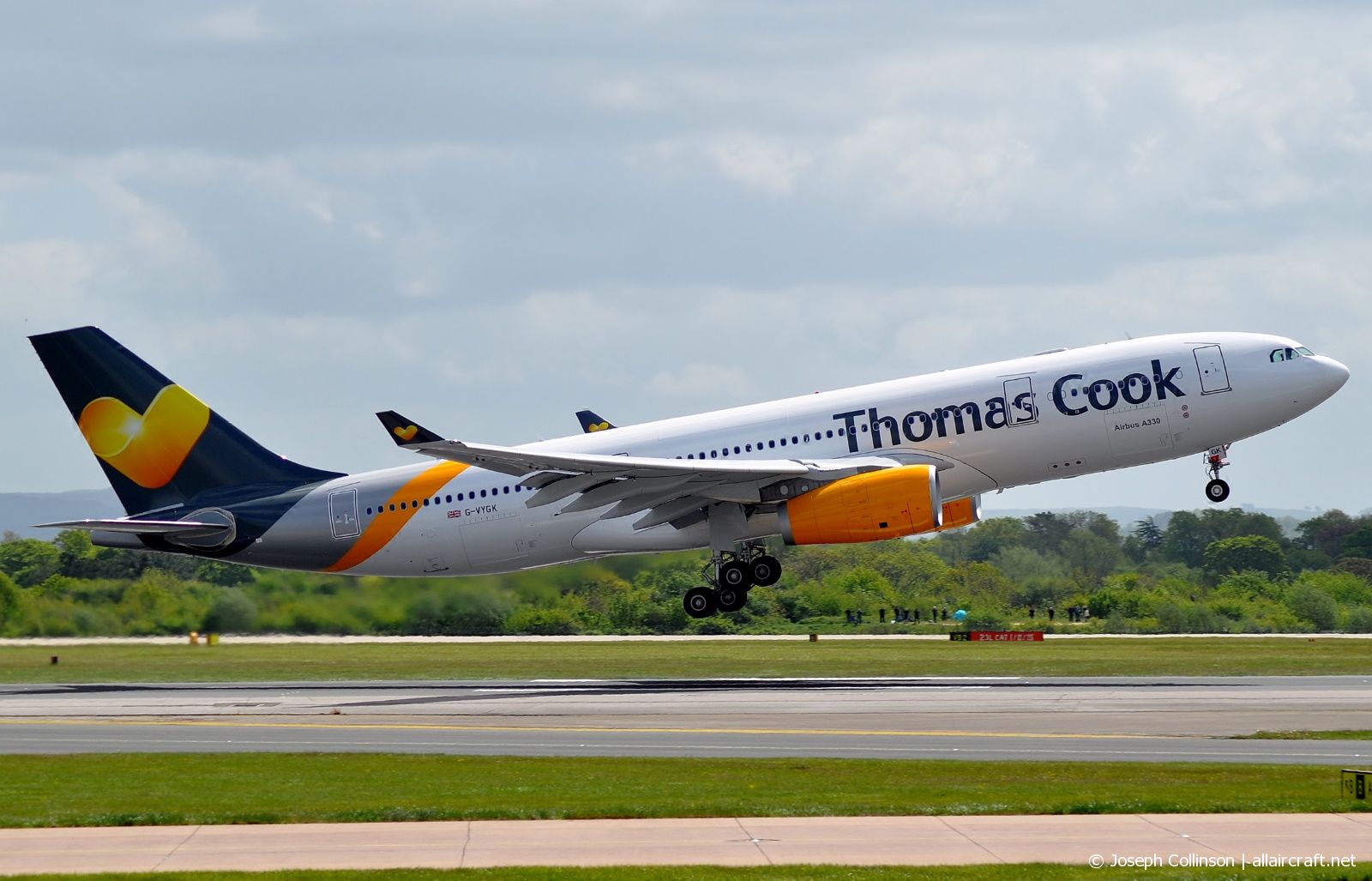 G-VYGK (1498) 2014 Airbus A330-243