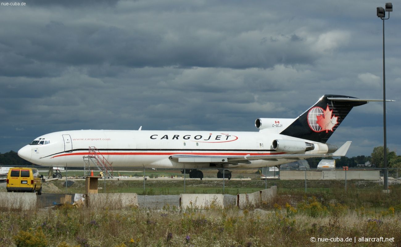 C-GCJY (22460) 1981 Boeing 727-223