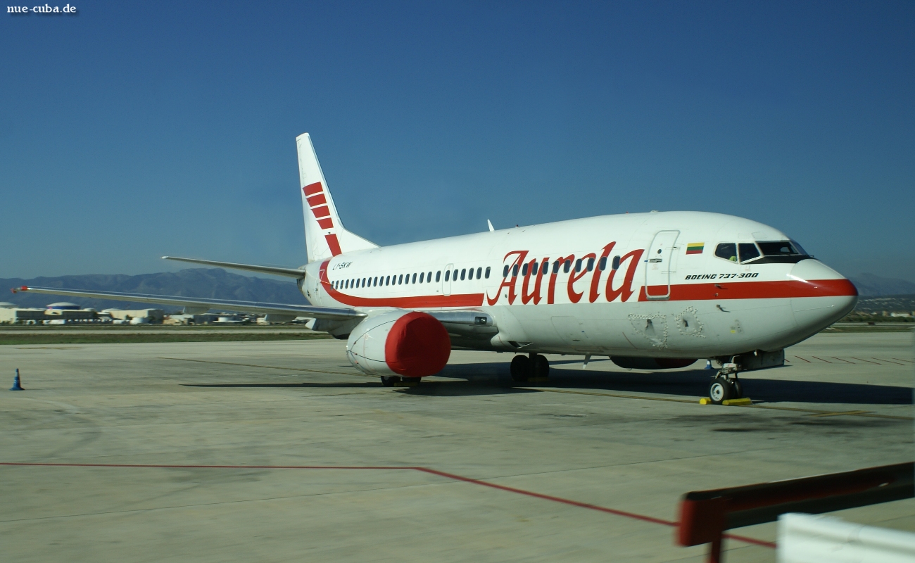 LY-SKW (cn 25162) Boeing 737-382