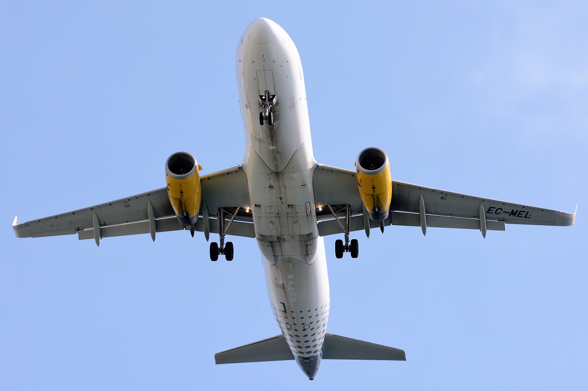 EC-MEL, (cn 6450), Airbus A320-232