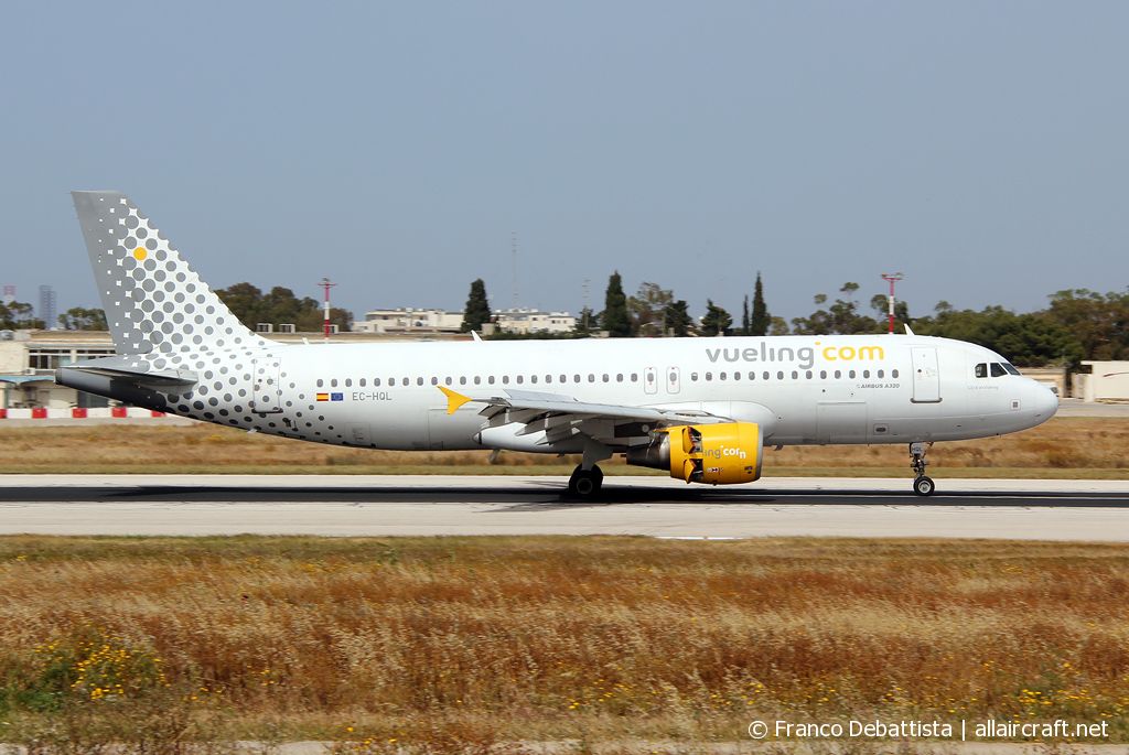 EC-HQL (1461) 2001 Airbus A320-214
