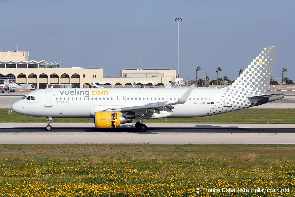 EC-LVU (5616) 2013 Airbus A320-214(WL)