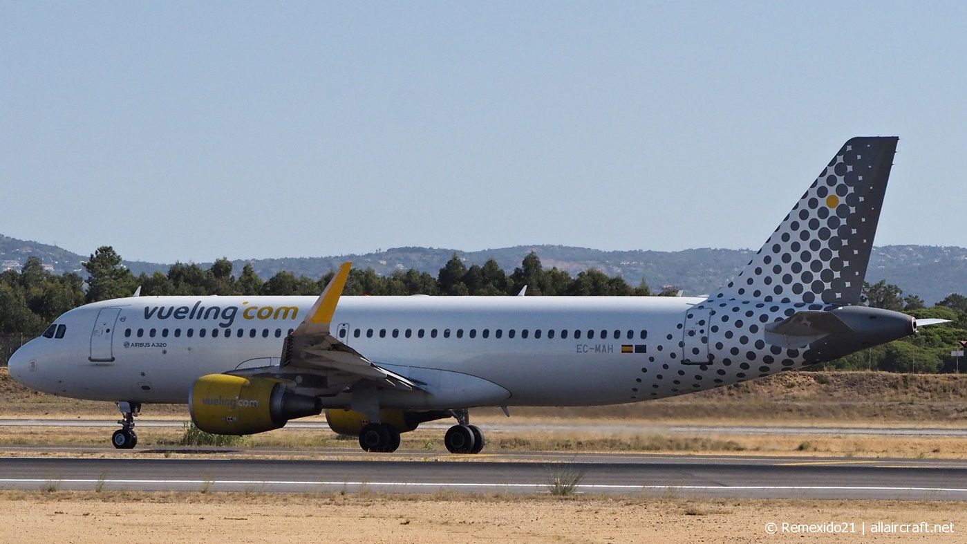 EC-MAH (6039) 2014 Airbus A320-214(WL)