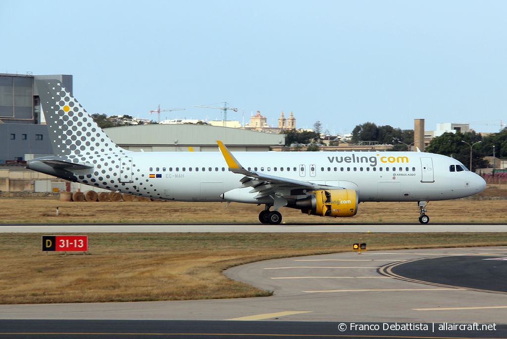 EC-MAH (6039) 2014 Airbus A320-214(WL)