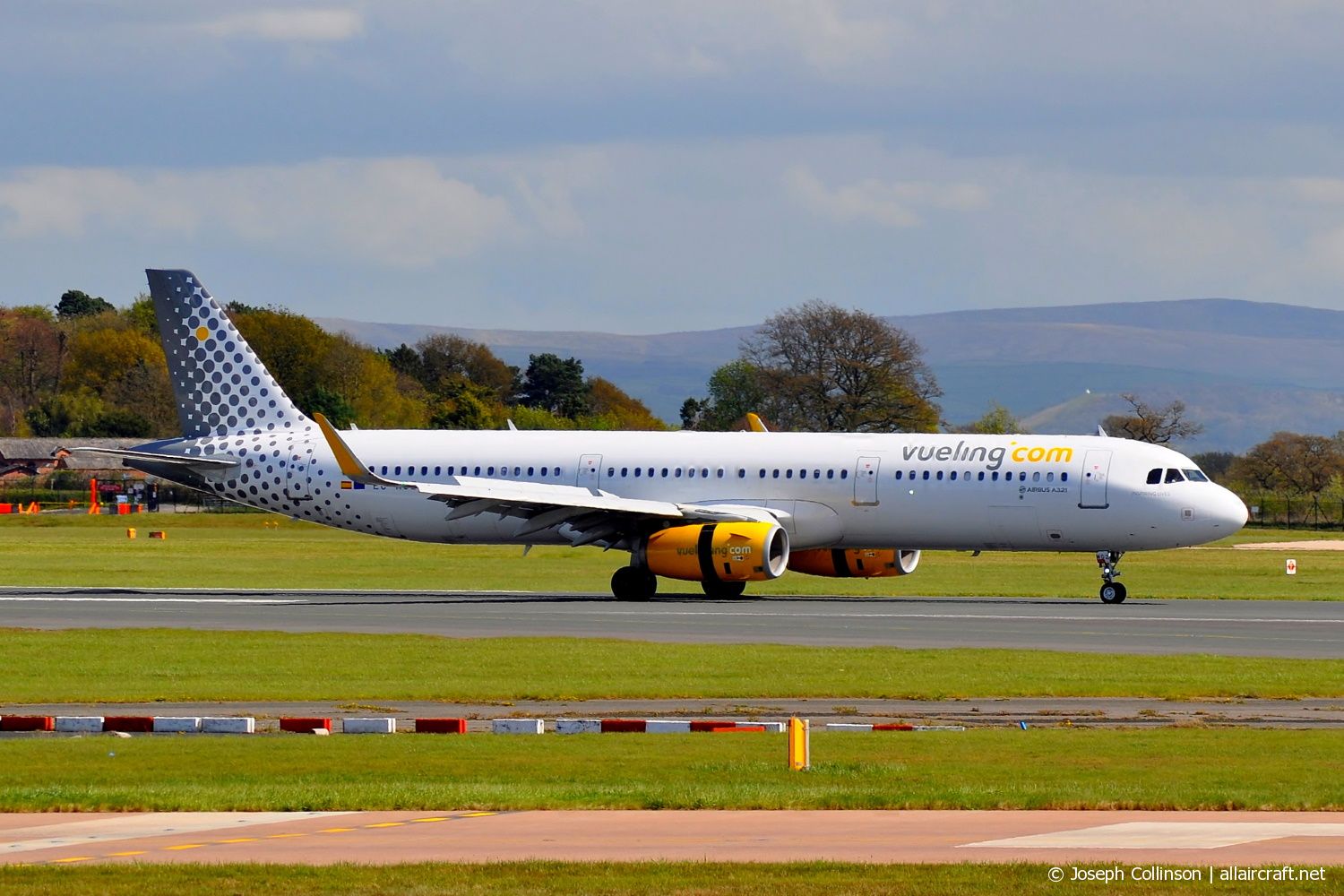 EC-MGZ (6660) 2015 Airbus A321-231(WL)