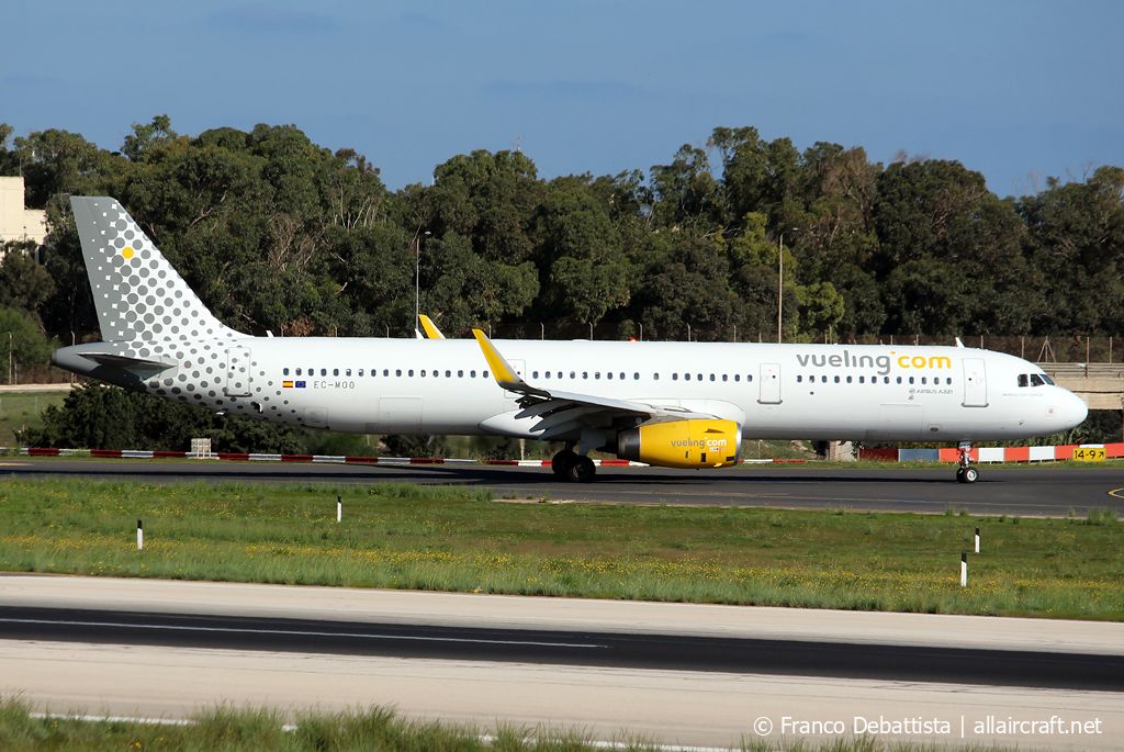 EC-MOO (7471) 2016 Airbus A321-231(WL)