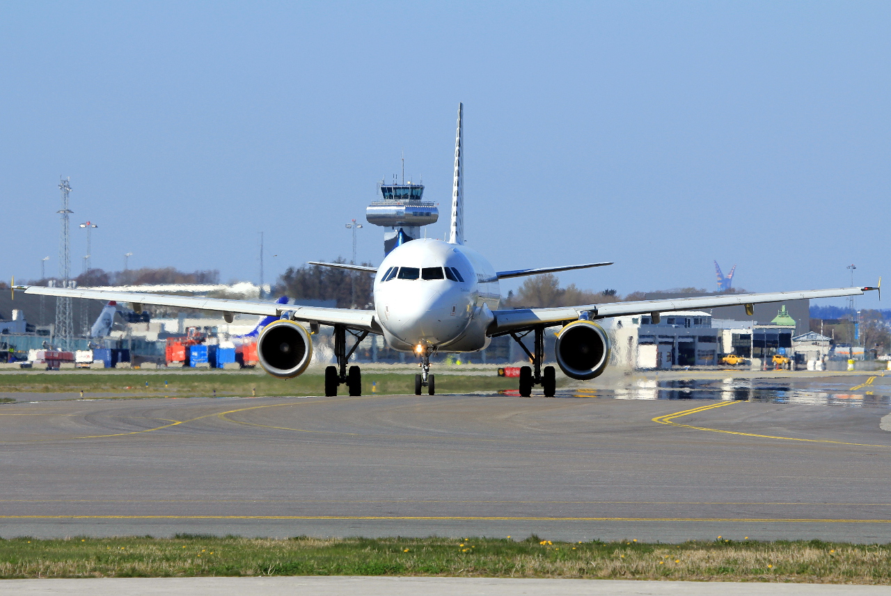 EC-JSY (2785) 2006 Airbus A320-214