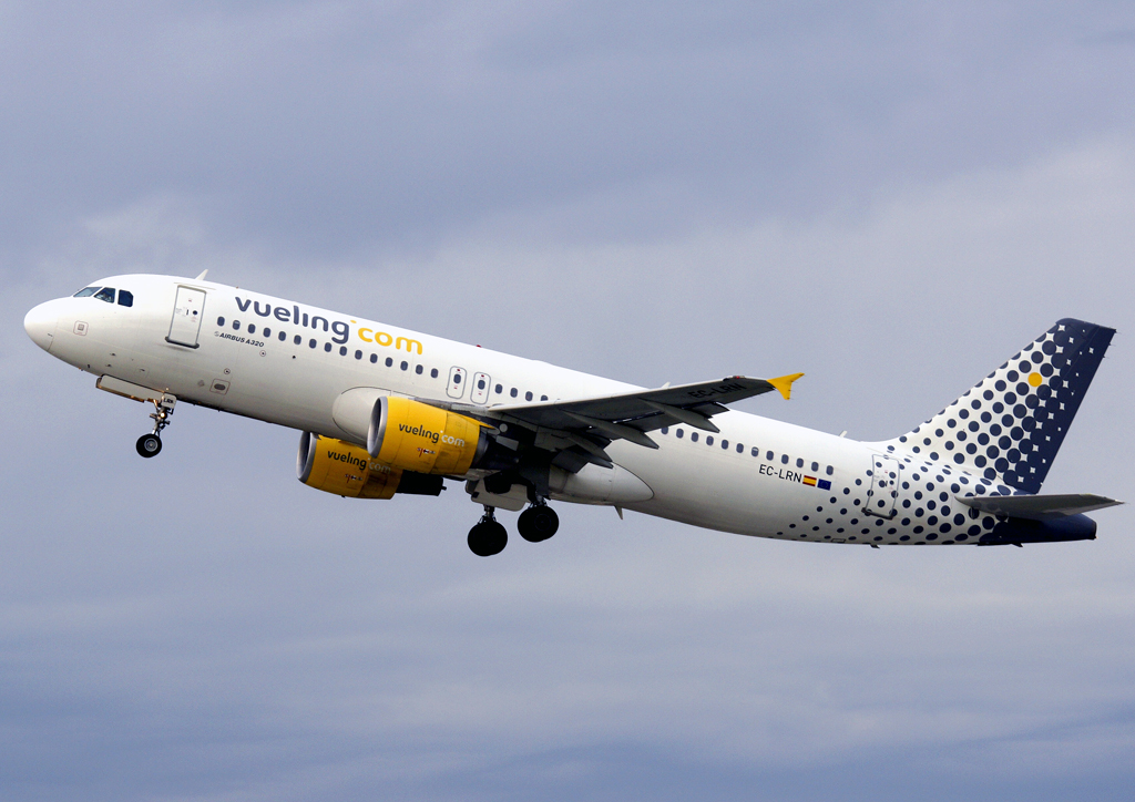 EC-LRN (3995) 2009 Airbus A320-214