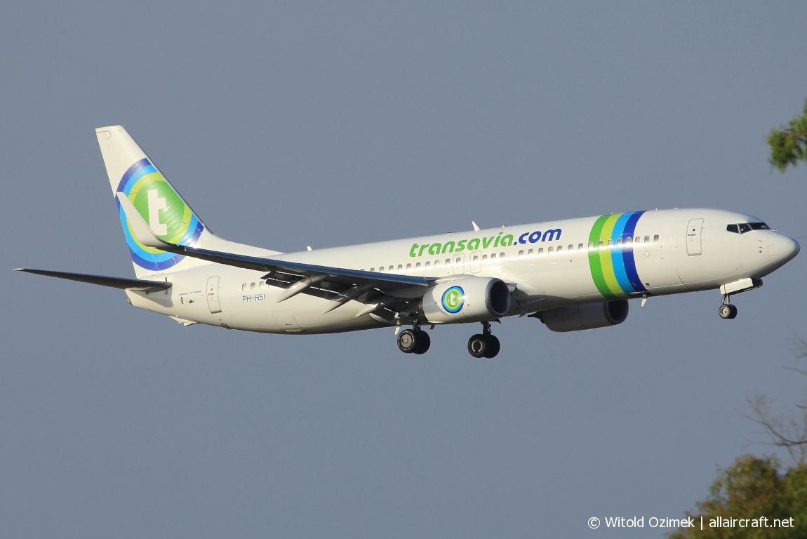 PH-HSI (42148) 2013 Boeing 737-8K2(WL)