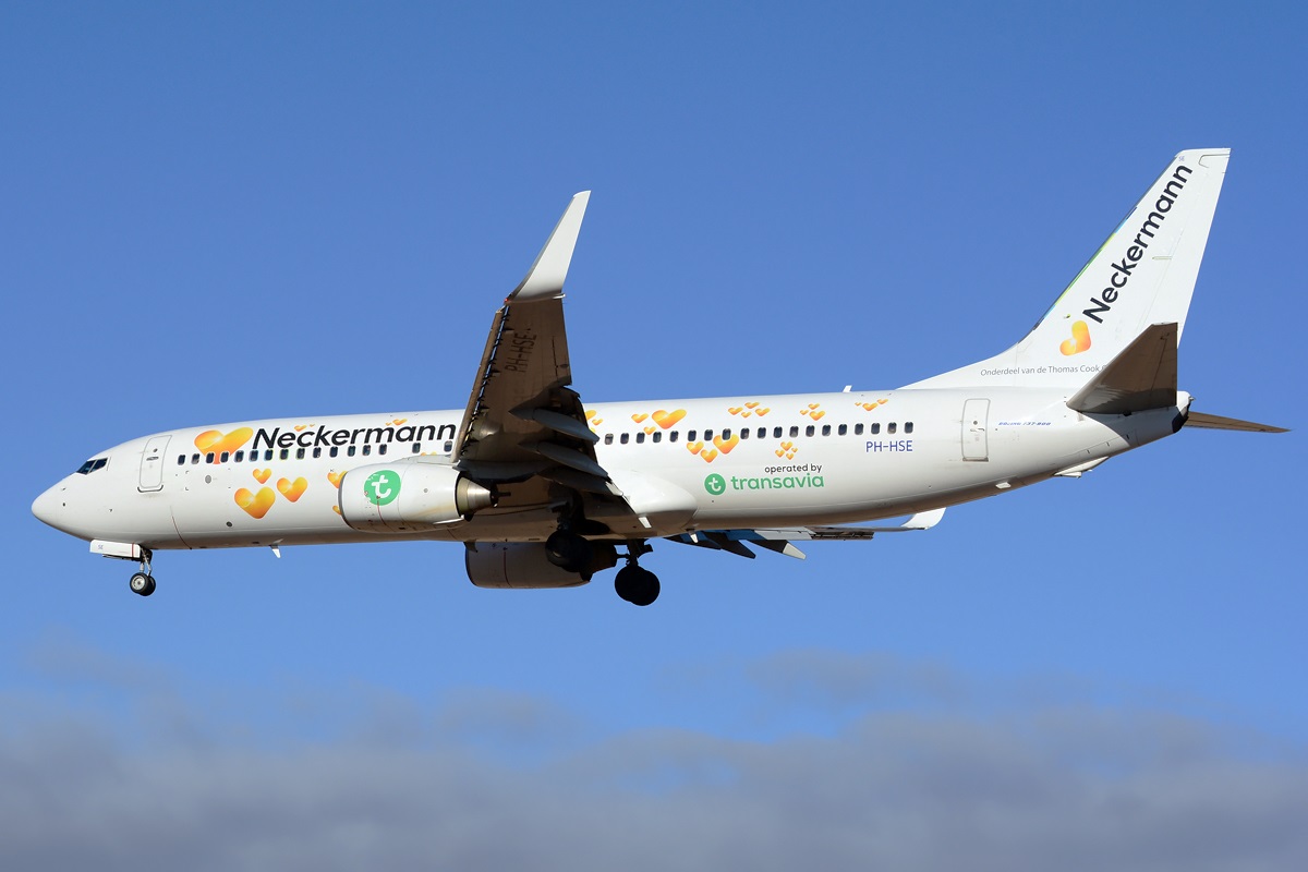 PH-HSE (39259) 2011 Boeing 737-8K2(WL)