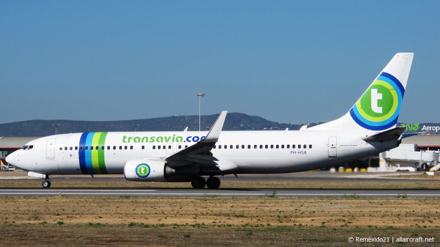 PH-HSA (34171) 2009 Boeing 737-8K2(WL)