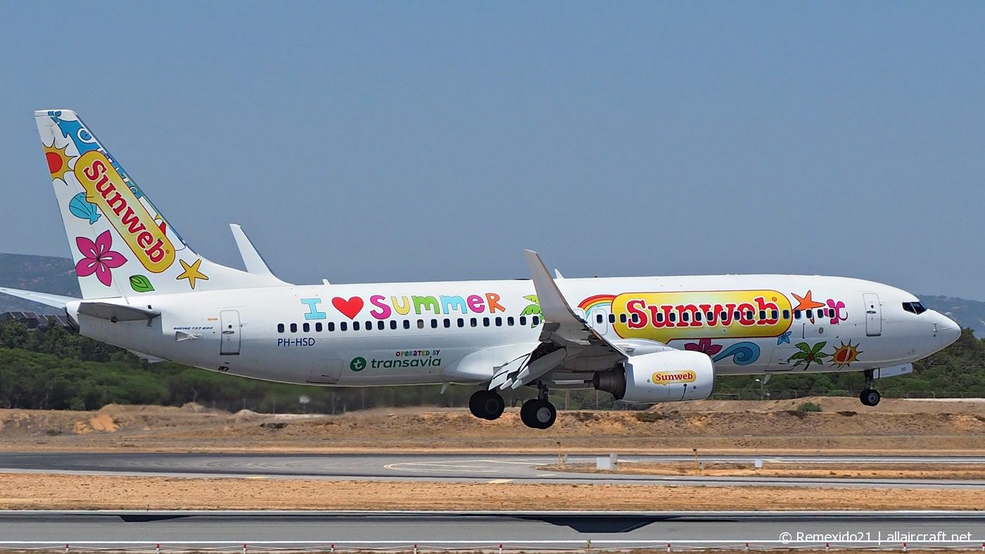 PH-HSD (39260) 2011 Boeing 737-8K2(WL)