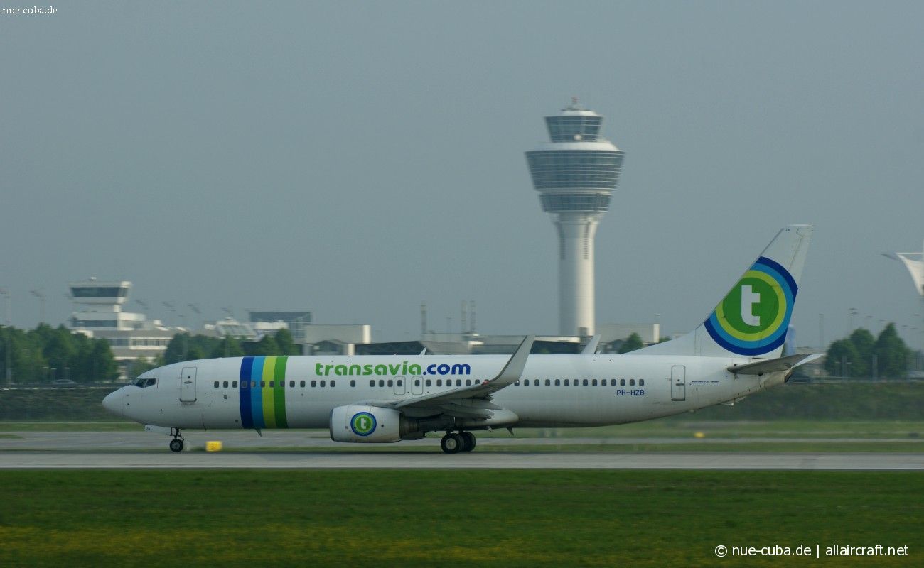 PH-HZB (28374) 1998 Boeing 737-8K2(WL)