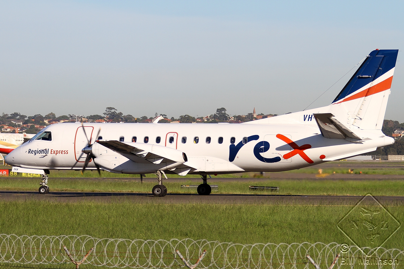VH-EKH · Saab 340B · (SYD / YSSY)