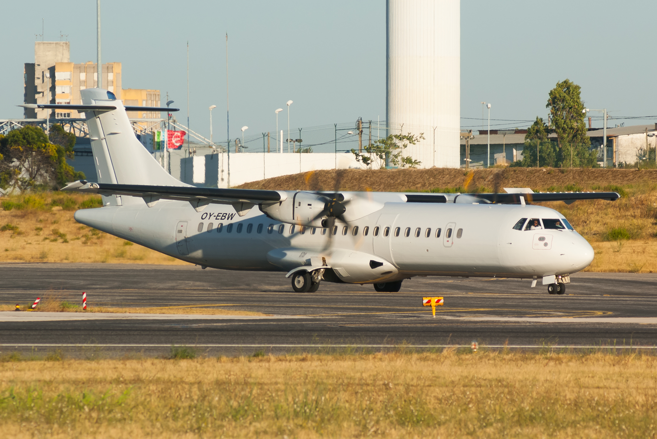 OY-EBW (743) 2007 ATR-72-500