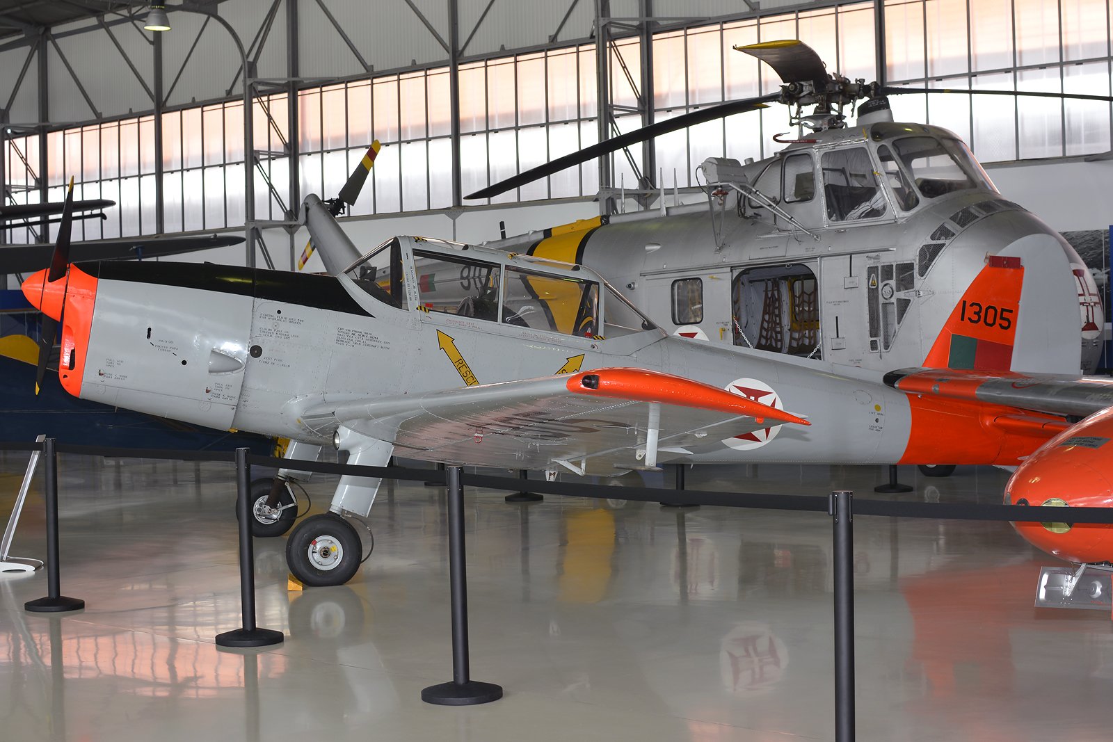 1305 (C1/0298) 1951 DeHavilland DHC-1 Chipmunk Mk20