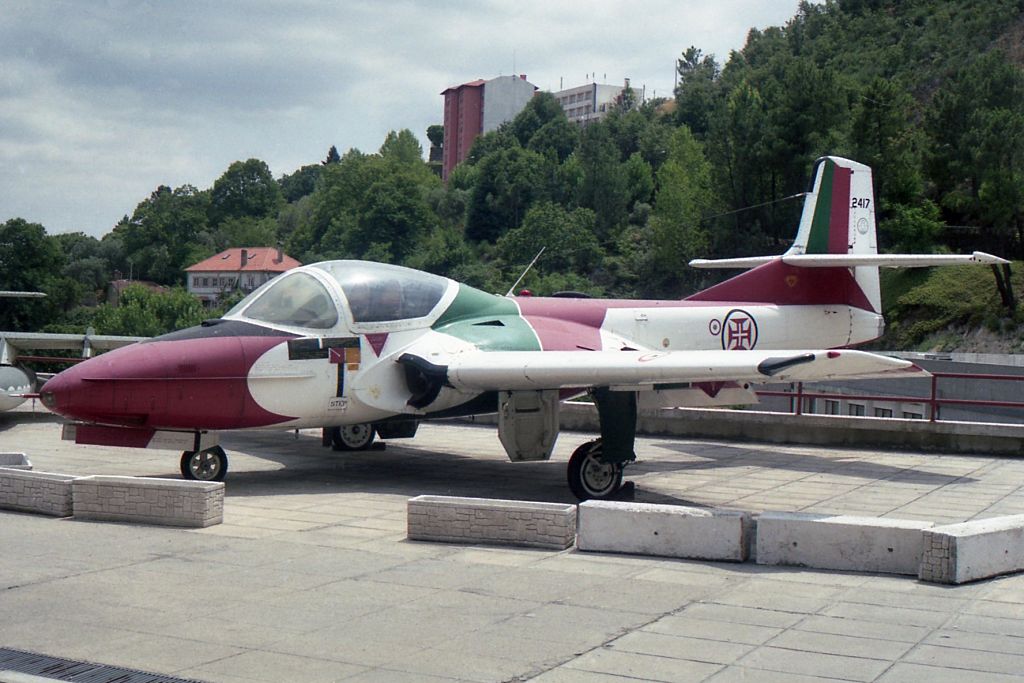 2417 (40742) 1962 Cessna T-37C Tweety Bird