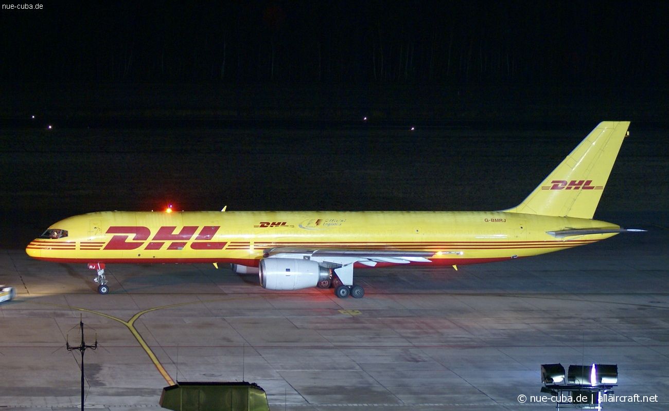 G-BMRJ (24268) 1989 Boeing 757-236(SF)