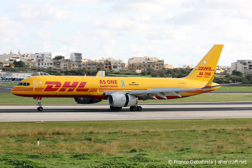 G-DHKC (30052) 2000 Boeing 757-256(PCF)(WL)