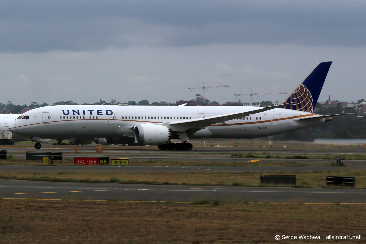N27964 (37813) 2016 Boeing 787-9 Dreamliner