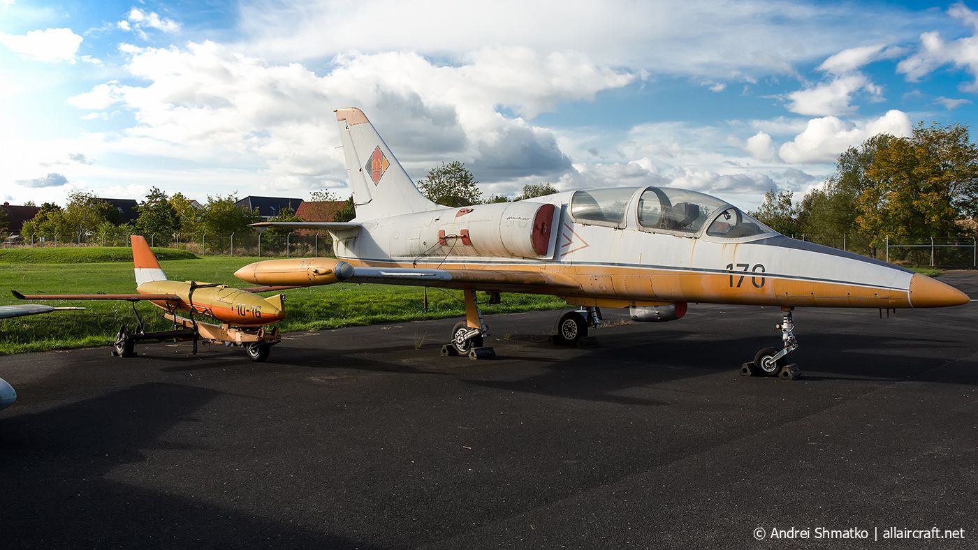 170 (630705) Aero L-39V Albatros
