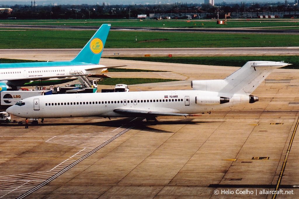 YU-AKK (22665) 1981 Boeing 727-2H9