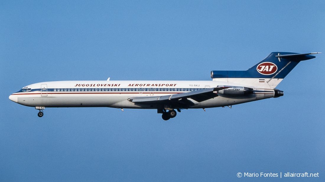 YU-AKJ (22394) 1980 Boeing 727-2H9 Adv