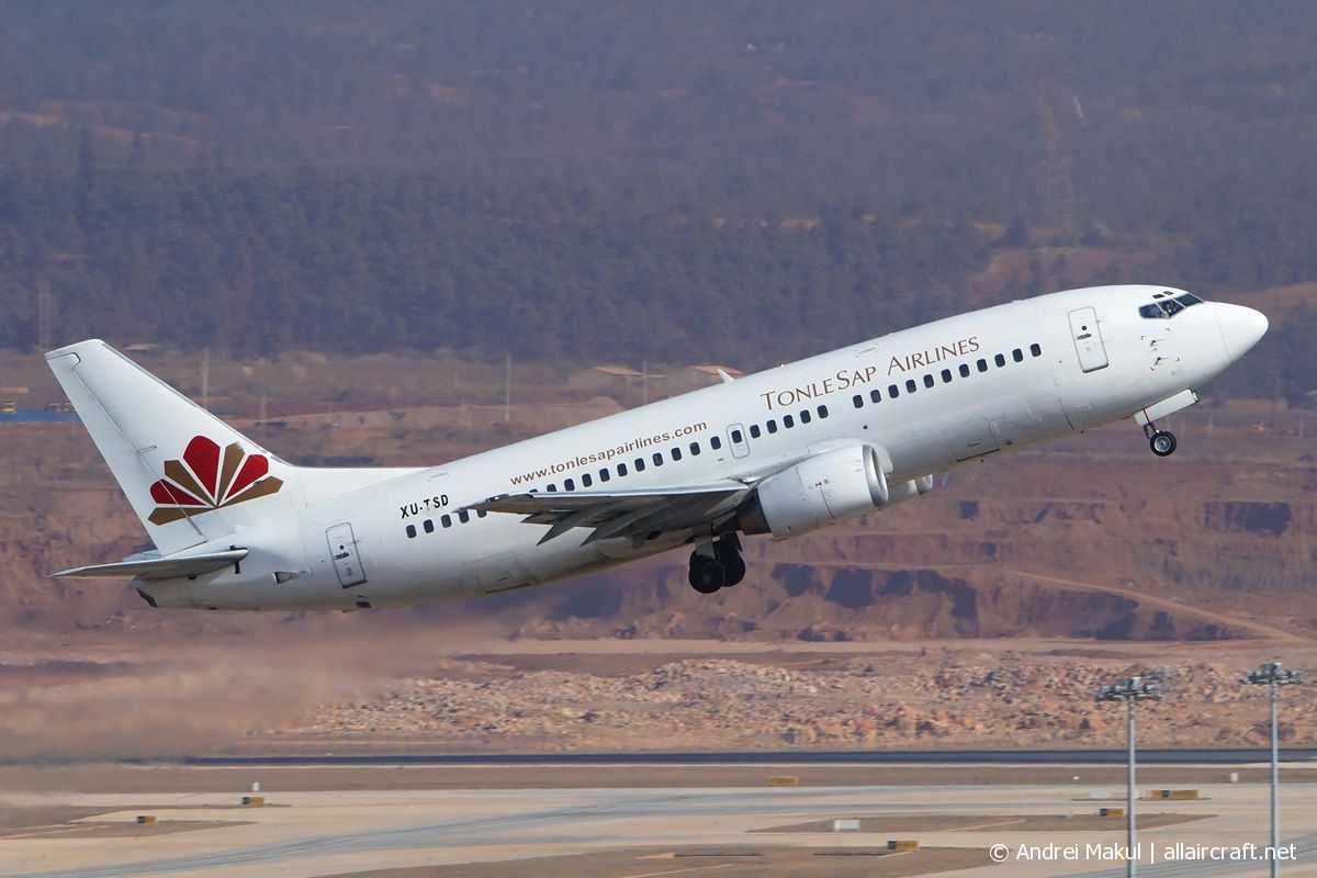 XU-TSD (24365) 1989 Boeing 737-382