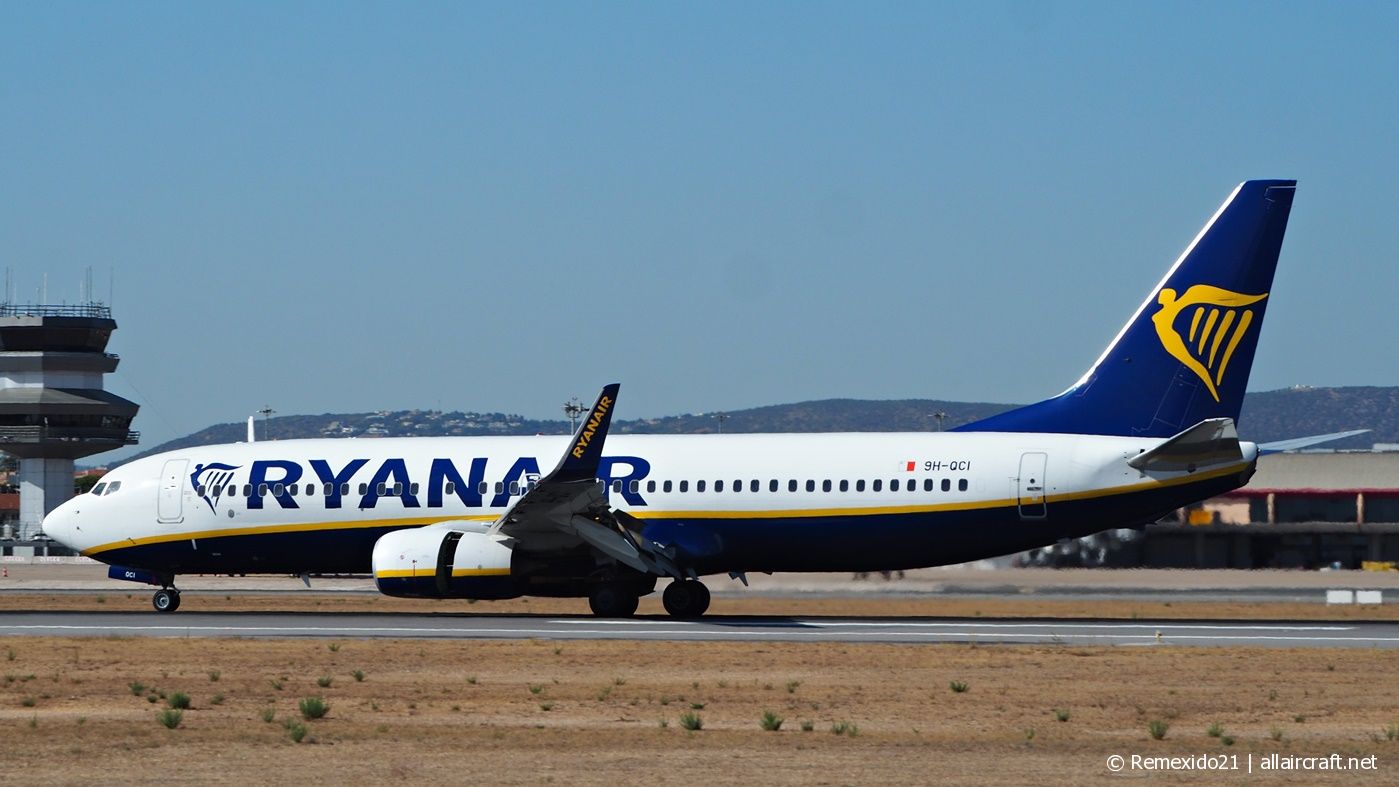 9H-QCI (44726) 2016 Boeing 737-8AS(WL)