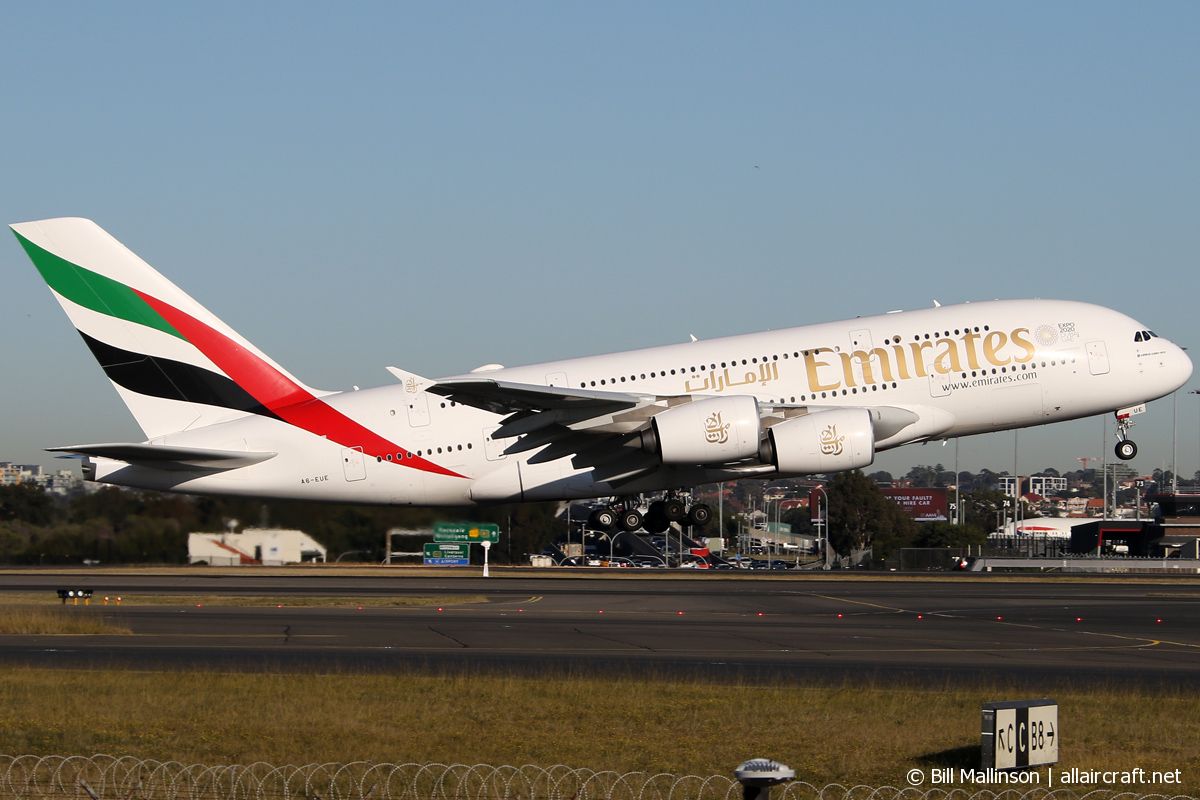 A6-EUE (217) 2016 Airbus A380-861