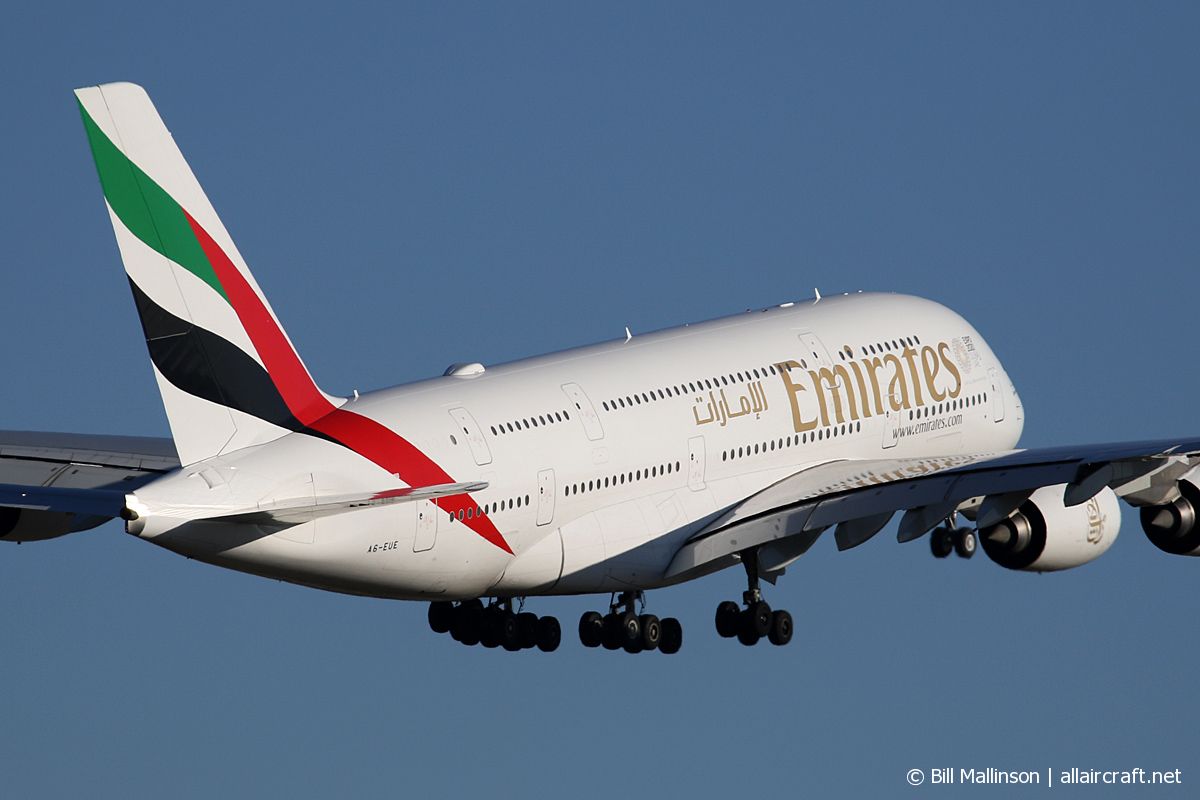 A6-EUE (217) 2016 Airbus A380-861
