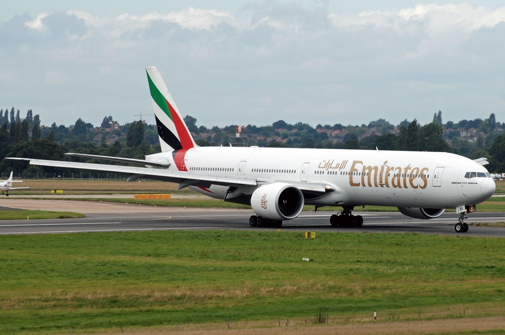 A6-EBS (32715) 2006 Boeing 777-31H(ER)