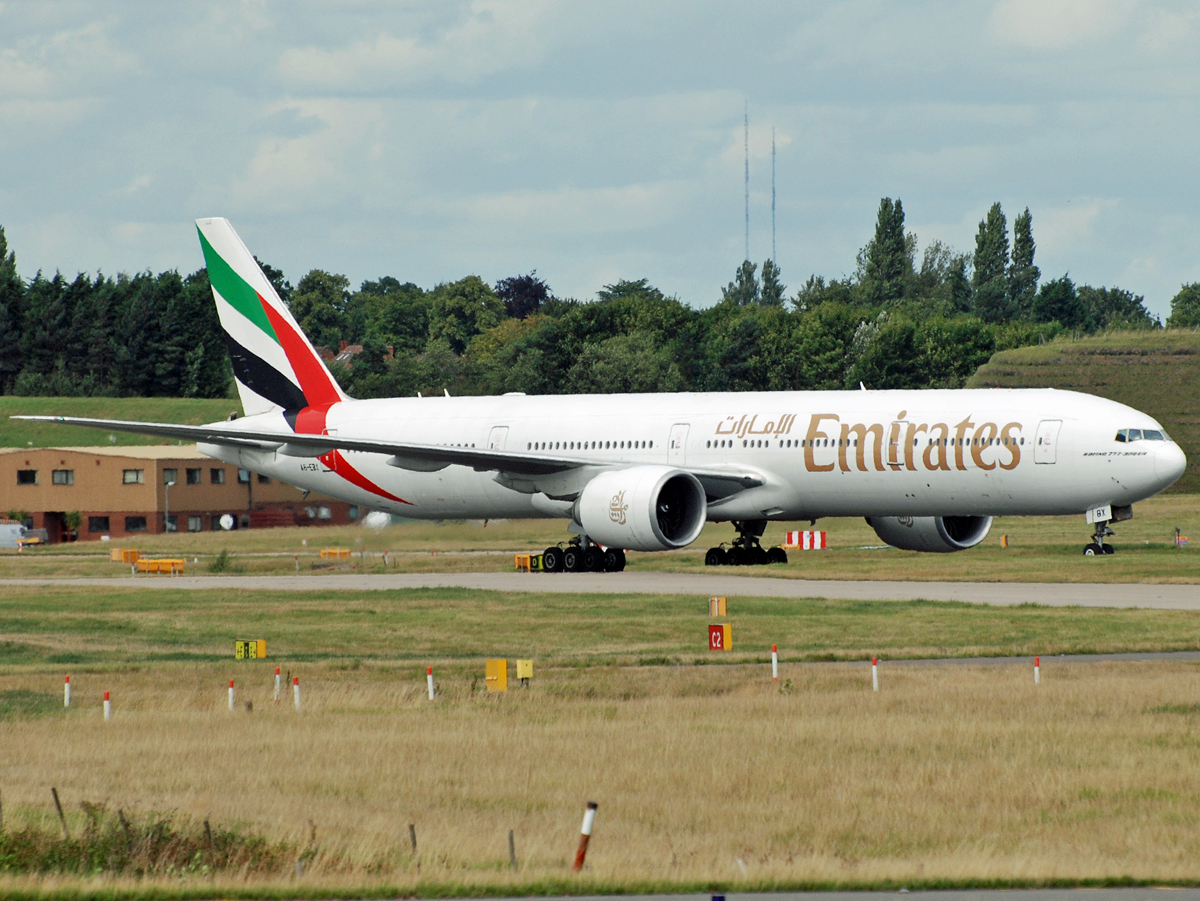 A6-EBX (32729) 2007 Boeing 777-31H(ER)