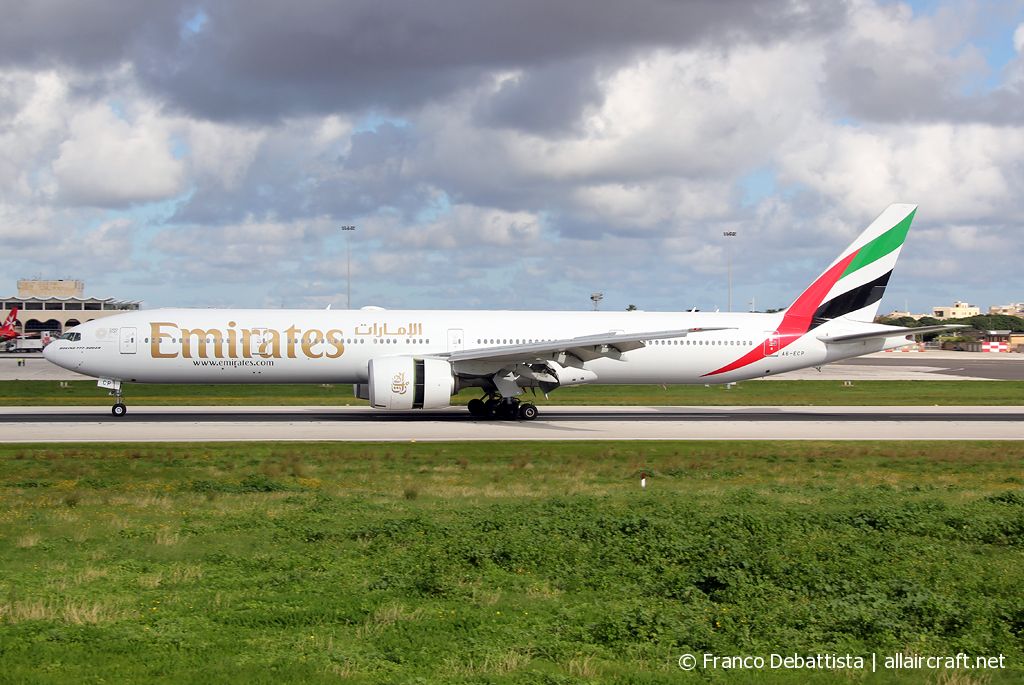 A6-ECP (37707) 2009 Boeing 777-36N(ER)