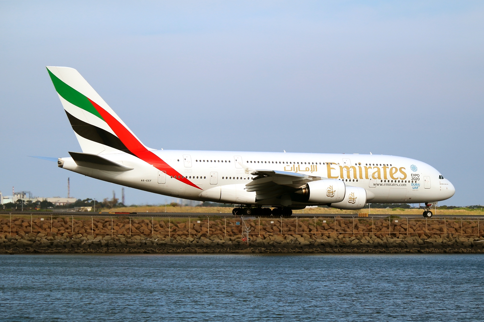 A6-EEF (113) 2012 Airbus A380-861