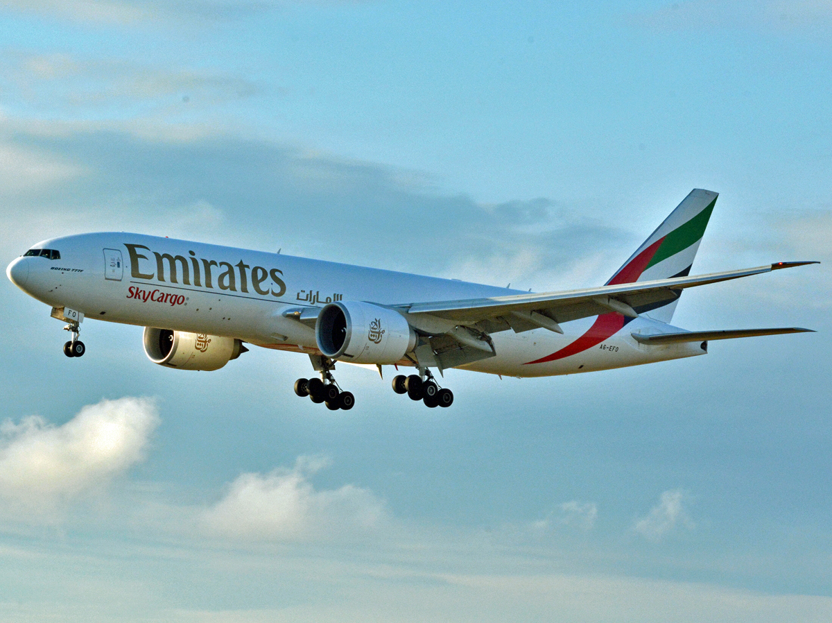 A6-EFO (42233) 2014 Boeing 777-F1H