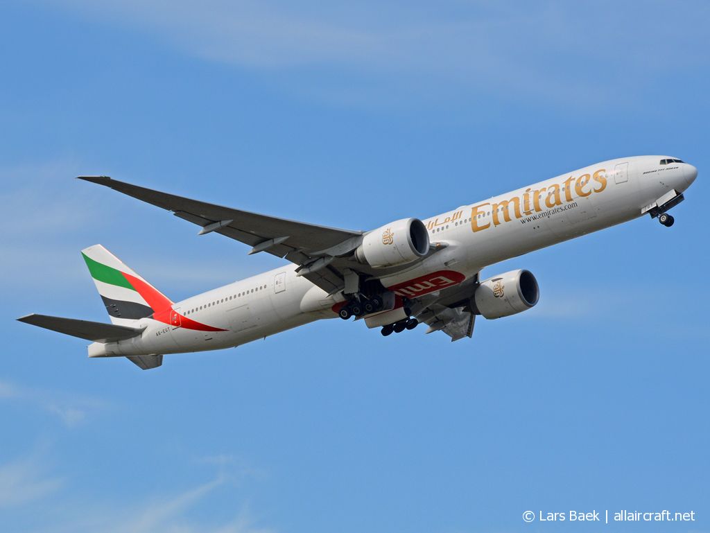 A6-EGT (35600) 2012 Boeing 777-31H(ER)