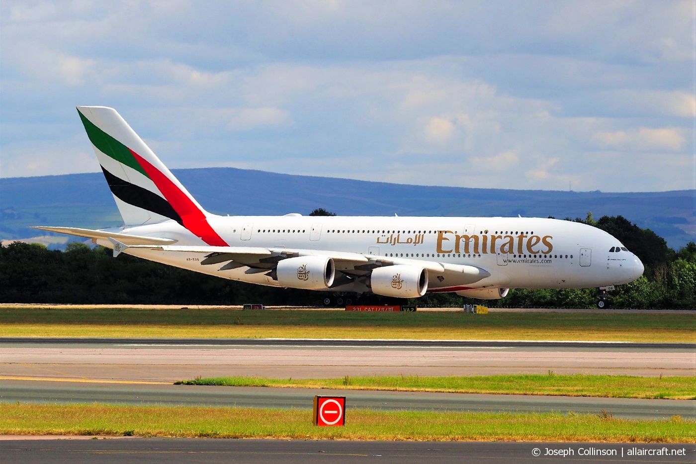 A6-EOB (164) 2014 Airbus A380-861