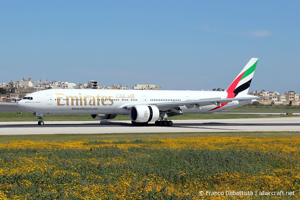 A6-EPB (42321) 2015 Boeing 777-31H ER