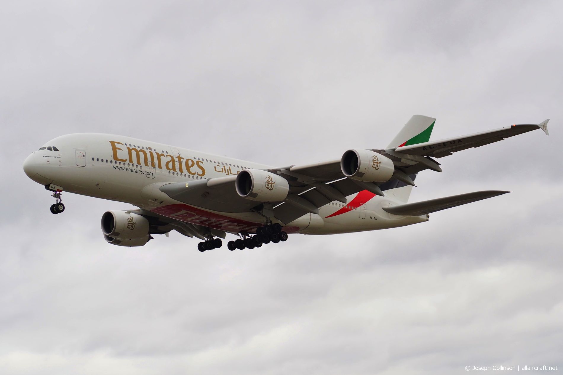 A6-EUA (211) 2016 Airbus A380-861