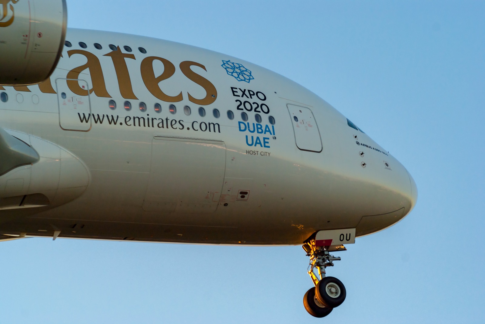 A6-EOU (205) 2015 Airbus A380-861