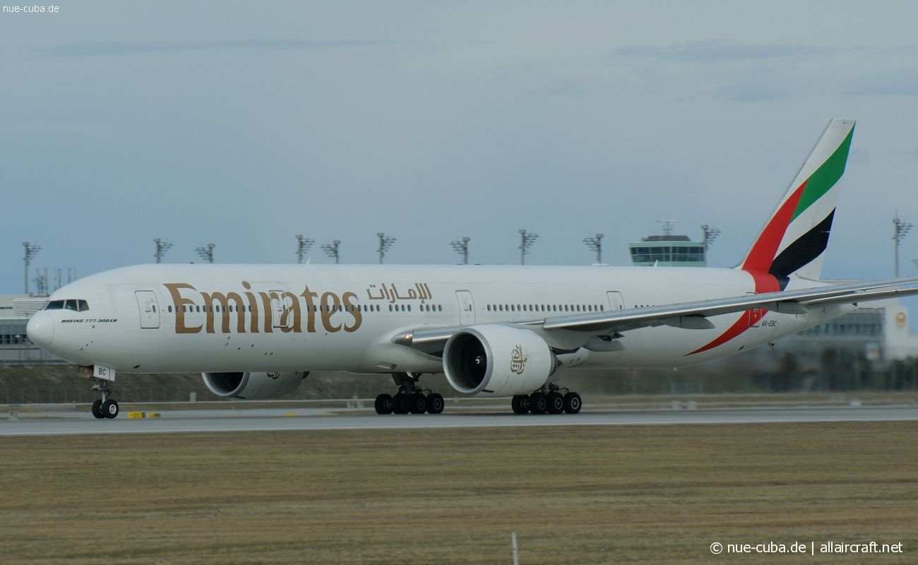 A6-EBC (32790) 2005 Boeing 777-36N(ER)