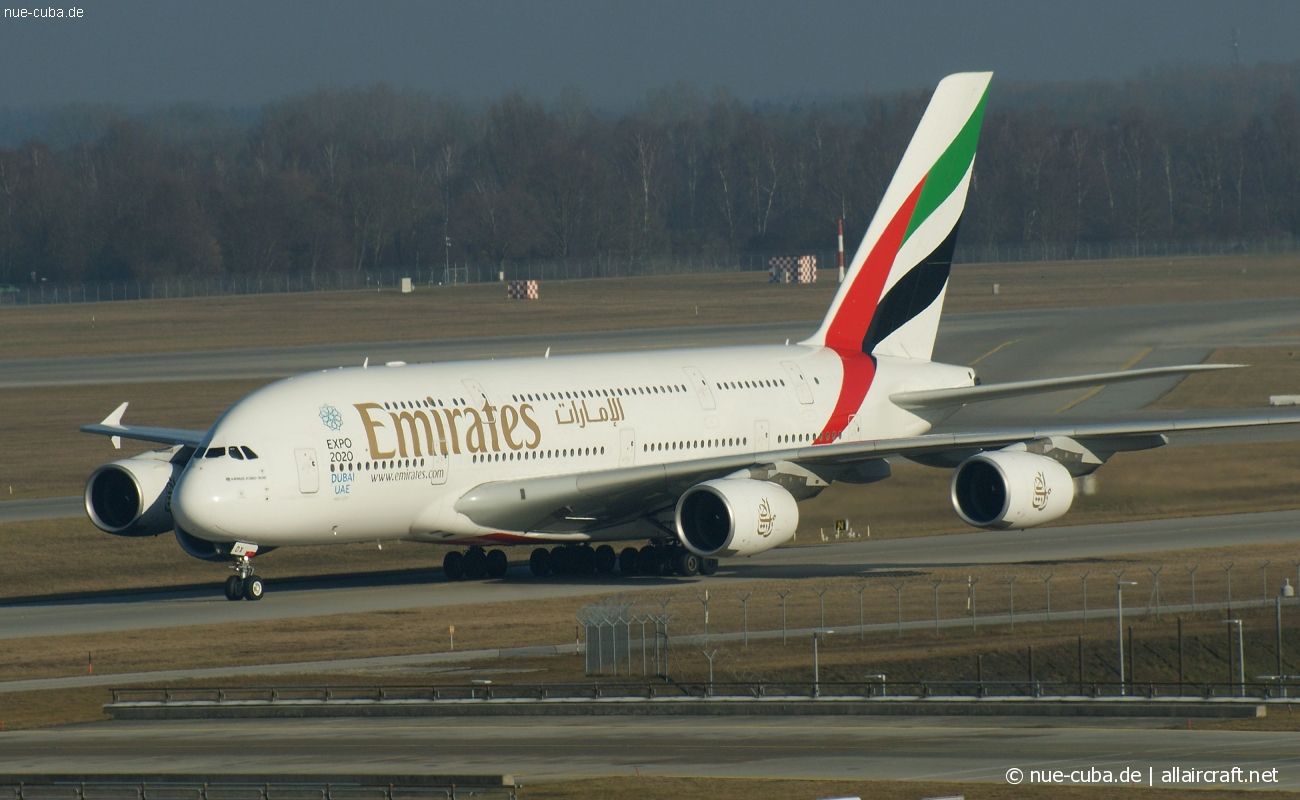 A6-EDX (105) 2012 Airbus A380-861