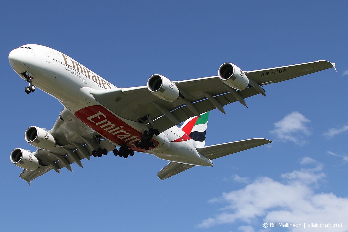 A6-EUF (218) 2016 Airbus A380-861