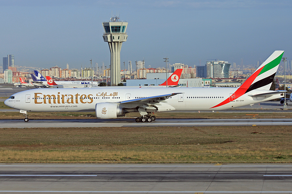 A6-ENH (41086) 2013 Boeing 777-31H(ER)