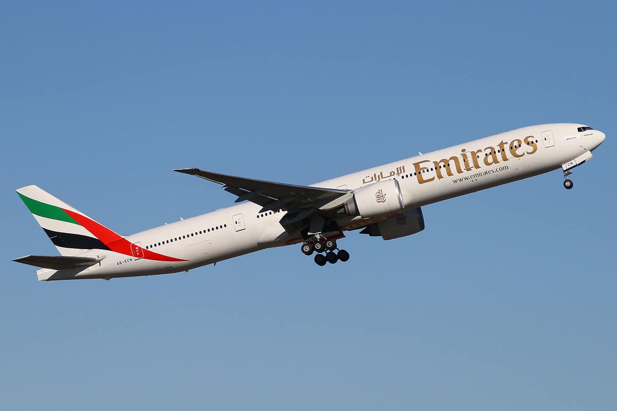 A6-ECN (37705) 2009 Boeing 777-36N(ER)